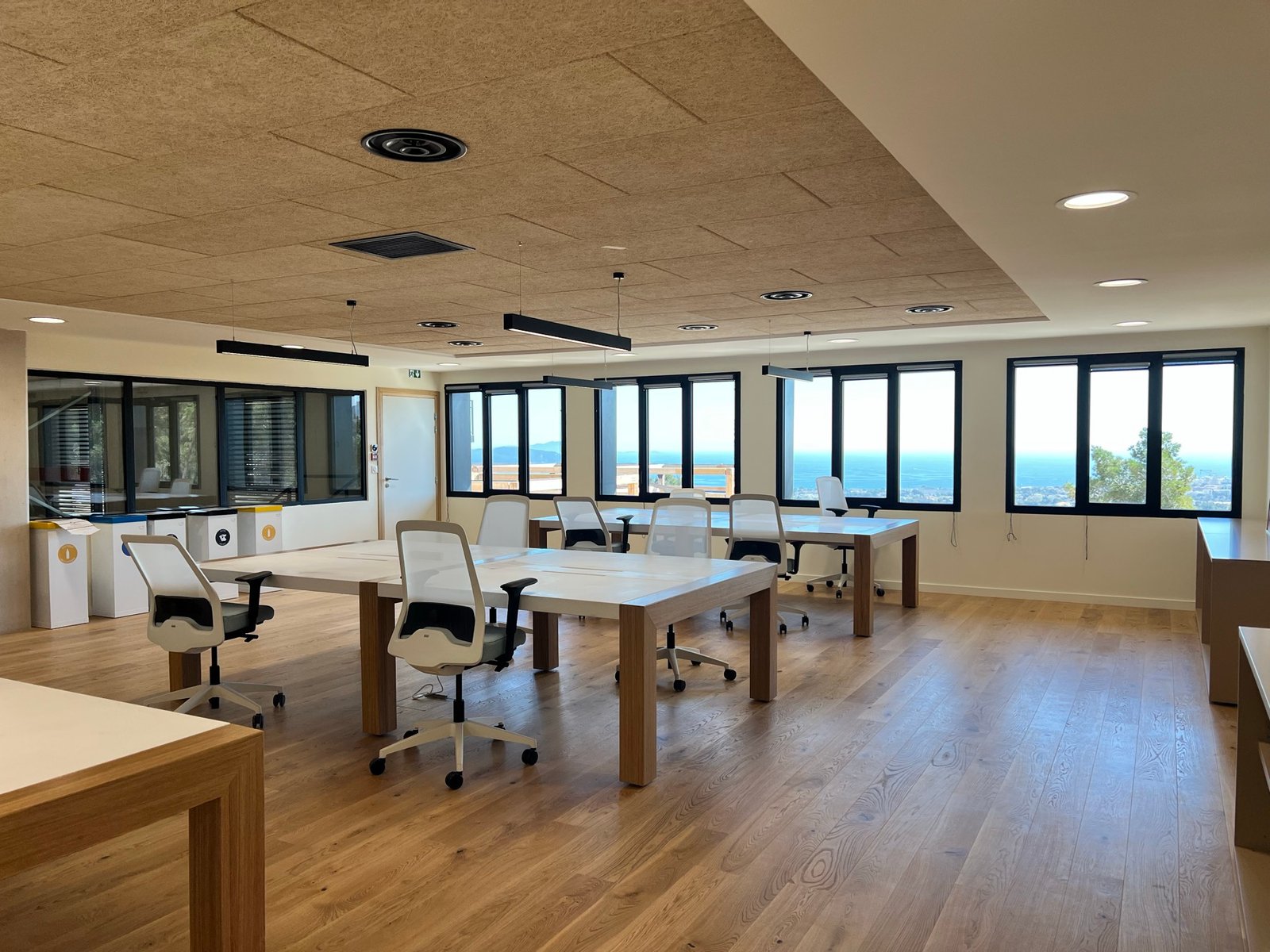 Aménagement de bureaux et d'un espace bien-être – La Ciotat (13)